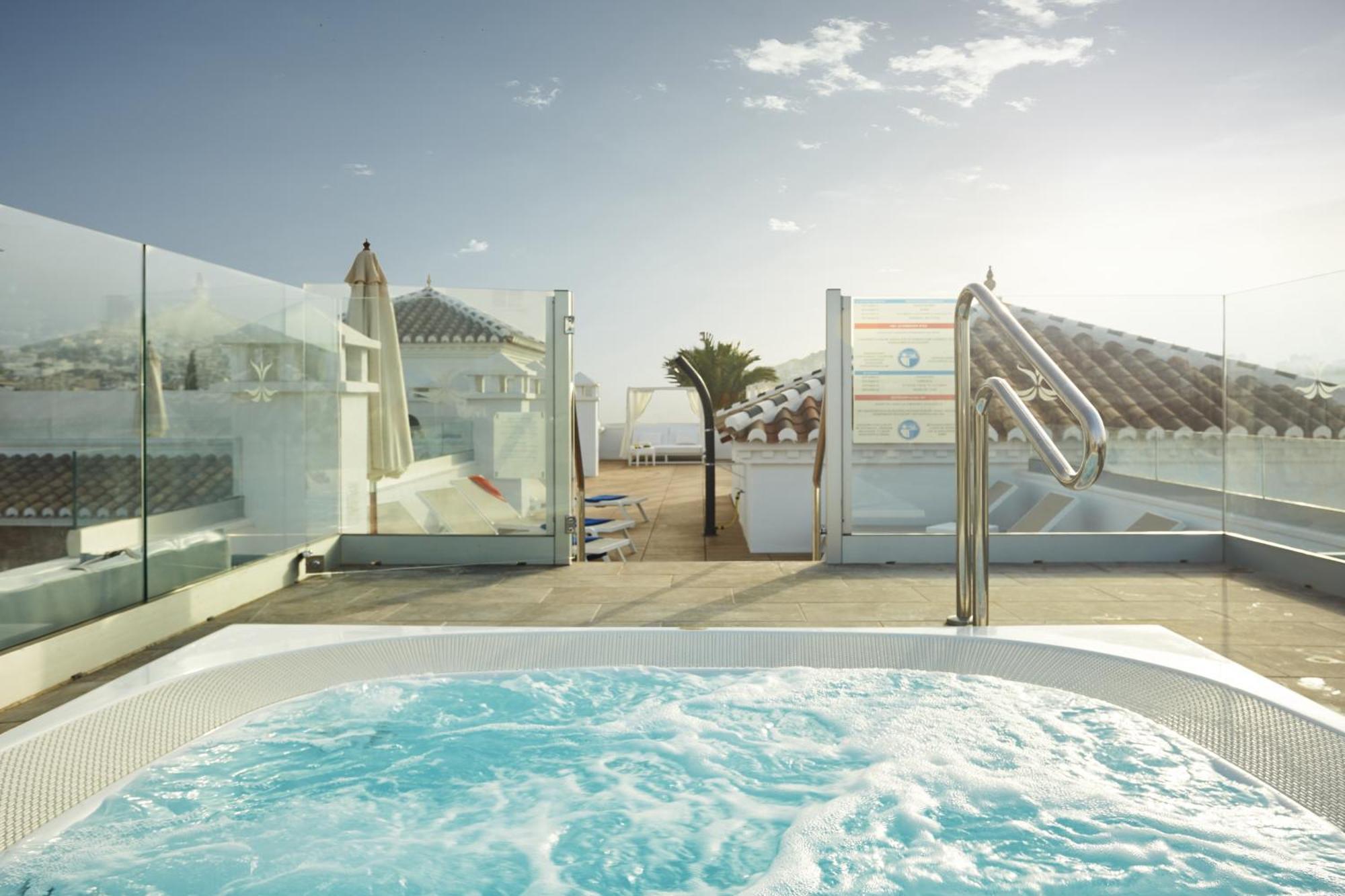 Hotel Villa Flamenca نيرخا المظهر الخارجي الصورة