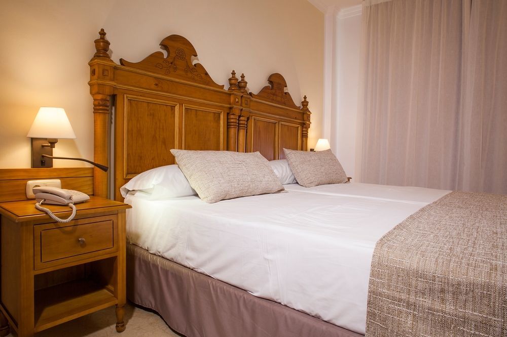 Hotel Villa Flamenca نيرخا المظهر الخارجي الصورة