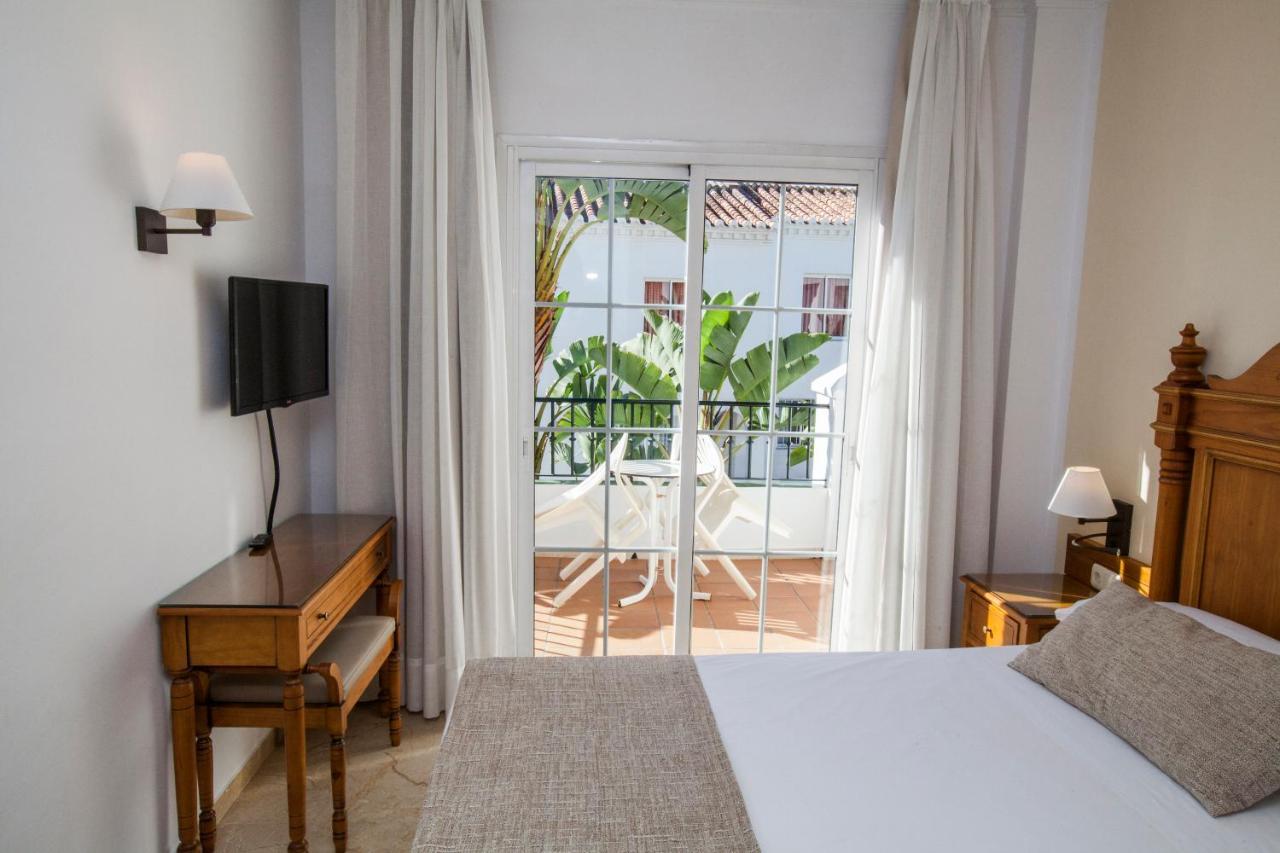 Hotel Villa Flamenca نيرخا المظهر الخارجي الصورة
